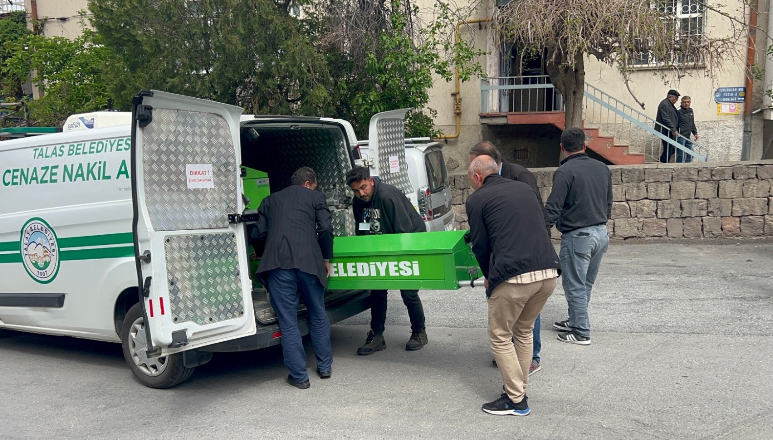 miras tartismasinda babasini olduren saniga indirimli 24 yil hapis pr7FYi6F