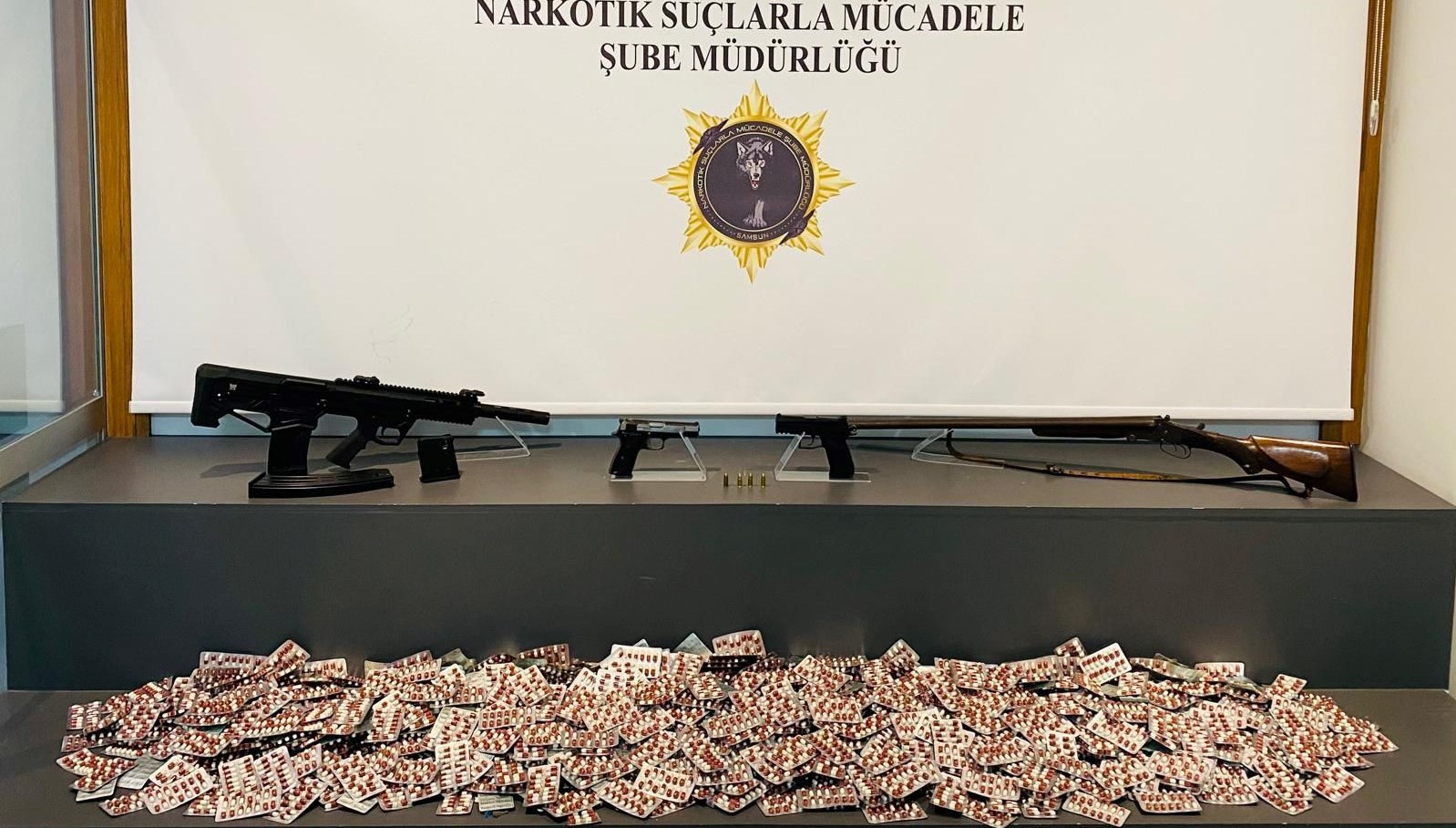 samsunda uyusturucu operasyonu dort tutuklama FOcFvjh7