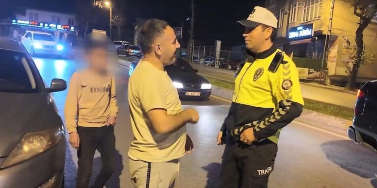 13-yasindaki-cocuk-direksiyon-basinda-yakalandi-25Oxzl7u