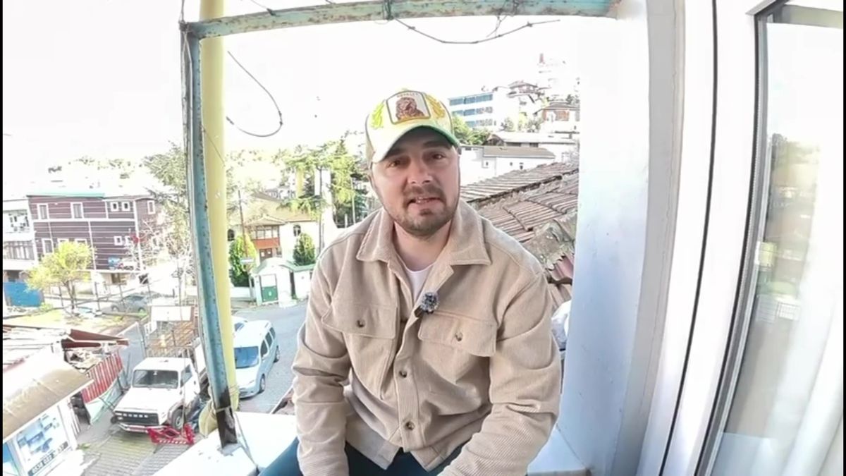 Çocukluk Hayalini Gerçekleştiren Genç: Ağaç Ev