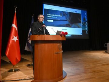 Anadolu Üniversitesi’nden Mikro Yeterlilikler Ekosistemi