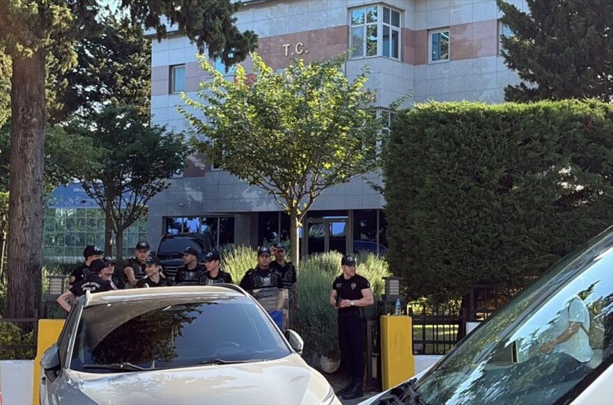 Silivri Belediyesi’nde Soruşturma: 17 Gözaltı